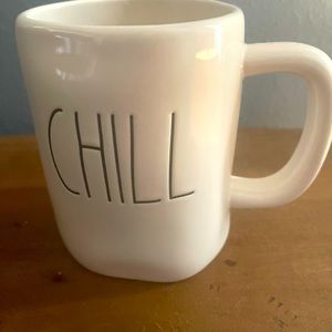 Rae Dunn Artisan Collection by
Magenta Chill Mug 20oz